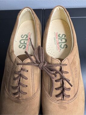 SAS Tripad Comfort Tan Suede Lace-Up Oxfords Size 7.5M Made in the USA